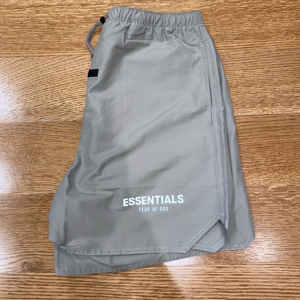 Essentials Pistachio Color volleyshorts size Xs,S